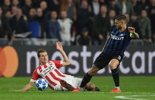 歐冠烽火中，PSV埃因霍溫的逆襲征途