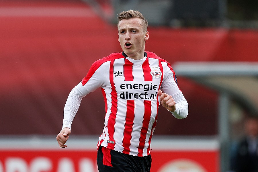 歐冠烽火中，PSV埃因霍溫的逆襲征途