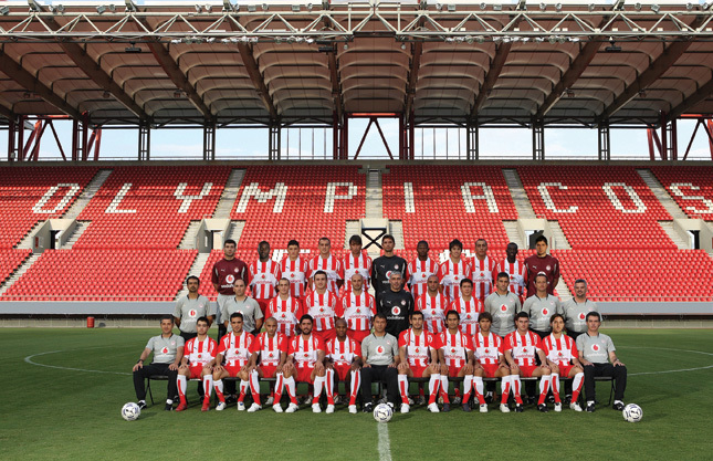 奧林匹亞科斯：歐冠賽場(chǎng)的“逆襲火種”